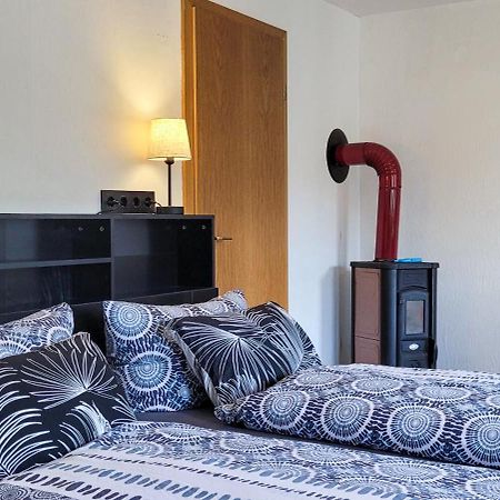 Suhl - Ihre Erholsame Arbeiterwohnung In Zentrumnaehe エクステリア 写真