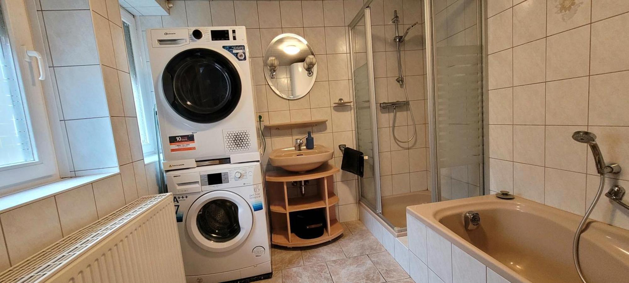 Suhl - Ihre Erholsame Arbeiterwohnung In Zentrumnaehe エクステリア 写真