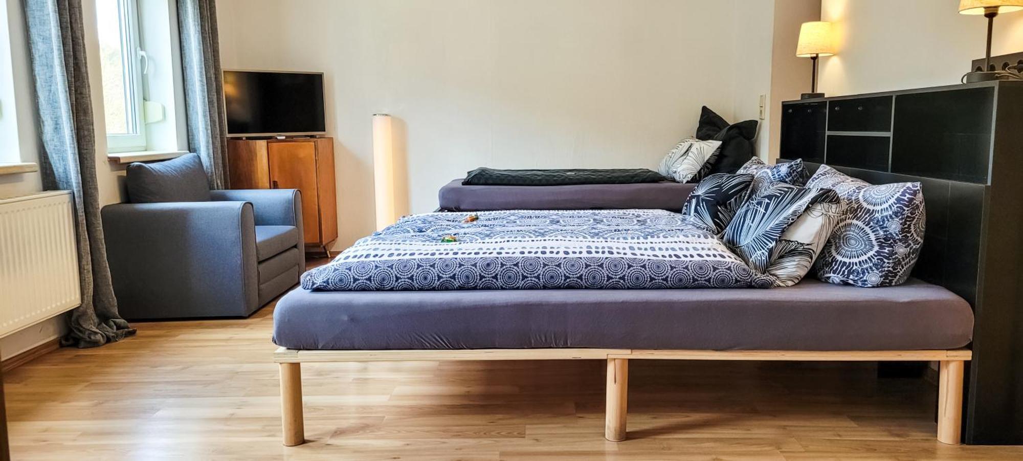 Suhl - Ihre Erholsame Arbeiterwohnung In Zentrumnaehe エクステリア 写真